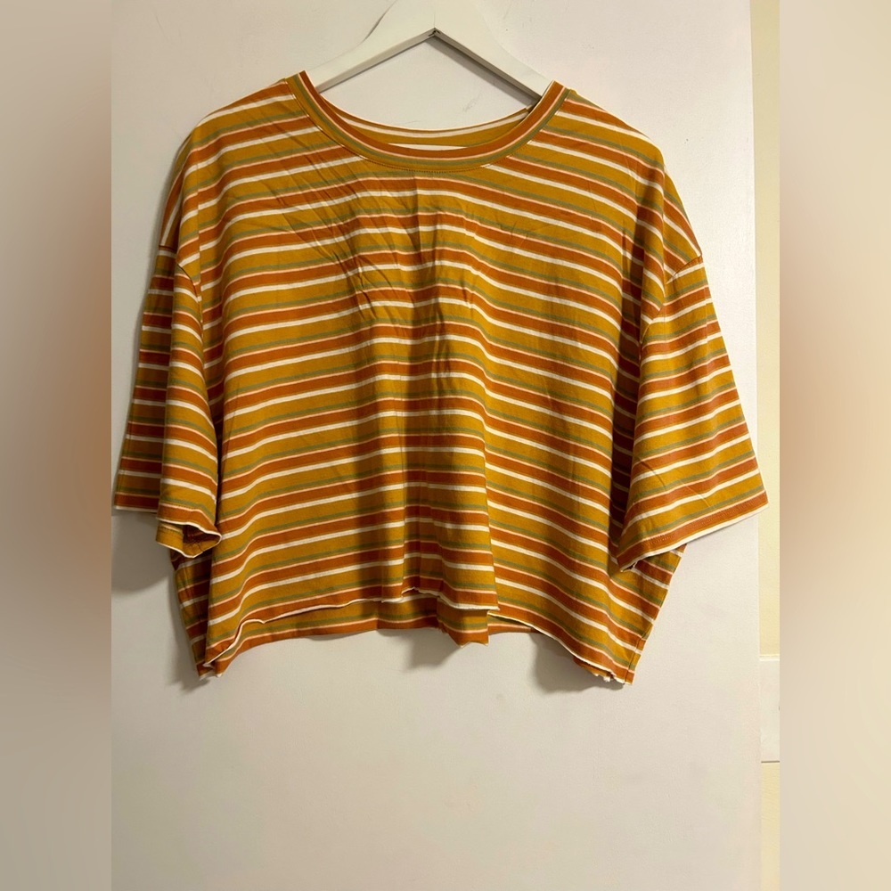 Arizona Jean Co. Orange, Green, and Red Crop top, XXL​